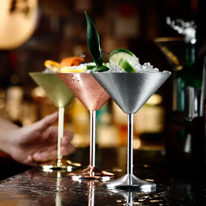 แก้วค็อกเทลมาร์ตินี่สแตนเลส แก้วแชมเปญทรงโกเบลต์ แก้วไวน์สีโรสโกลด์ ดีไซน์ส่วนตัวสำหรับคาราโอเกะ บาร์ อุปกรณ์โลหะ - Product Image 5