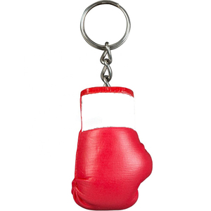 Llavero de boxeo con logotipo personalizado de alta calidad, mini guante de boxeo de cuero, llavero con impresión por transferencia térmica, accesorio de boxeo informal de invierno. - Product Image 4