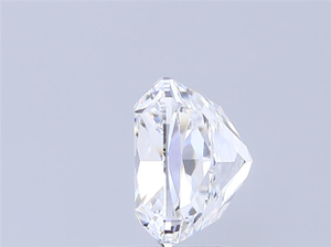 Diamant blanc lâche de 3 carats, couleur D, pureté VVS2, taille coussin, offrant une symétrie de qualité supérieure et un éclat glacé exceptionnel. - Product Image 3