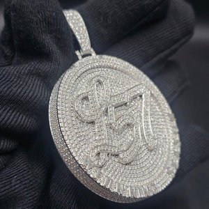 Colgante de Moissanita Iced Out Personalizado, Chapado en Rodio, Joyería de Lujo Unisex, Regalo de Moda - Product Image 4