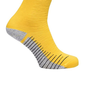Chaussettes de sport athlétiques 100 % coton en gros, emballage personnalisé, service OEM pour chaussettes de football imprimées numériquement pour la performance quotidienne - Product Image 1
