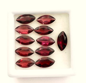 Lote de Gemas Sueltas de Granate Rojo Natural, Corte Marquesa, Calibradas de 6MM a 12MM, Granate de Mozambique para Fabricación de Joyas, Venta al Por Mayor - Product Image 1