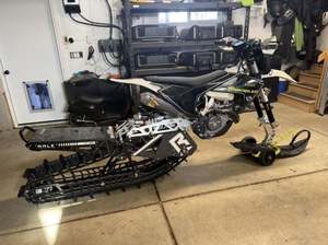 Motocicleta de Nieve Timbersled 2017 de Segunda Mano, Husqvarna FX 450 RALE MT129, Motor de 4 Tiempos y 4 Cilindros, Potencia Híbrida, 363 Libras, Disponible Ahora - Product Image 2