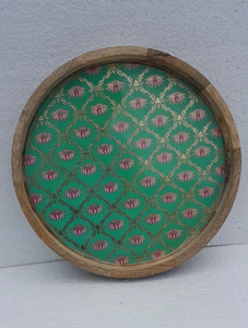 Plateau de service en résine peint à la main avec base antidérapante, modèle imperméable pour un transport sûr des aliments lors d'événements de restauration en Inde - Product Image 6