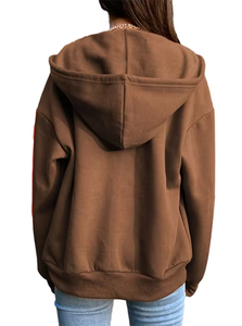 Sweat-shirt à capuche basique pour femmes, confortable et élégant, fabriqué en tissu polaire doux et respirant, parfait pour un usage quotidien. - Product Image 4