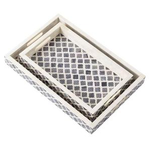 Plateau en résine de luxe avec incrustations en résine, motif inspiré des plantes, pour un service élégant à la salle à manger ou en cuisine, provenant d'Inde. - Product Image 6