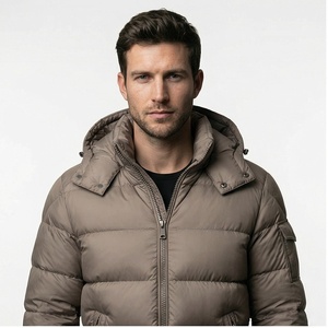 Chaqueta Acolchada Unisex Negra Brillante con Logotipo Frontal, Forro de Bambú Impermeable, Personalizable, Abrigo de Invierno 2025, Venta al Por Mayor - Product Image 1