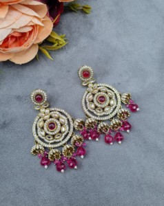 Boucles d'oreilles Chandbali à motif floral circulaire exquis, plaquées or antique, pour réceptions et soirées, pour femmes, fabricants. - Product Image 4