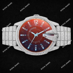 Reloj de Diamantes con Degradado Rojo, Totalmente Cubierto de Diamantes Plateados, Reloj de Lujo, Accesorio de Pulsera Impresionante, con Visualización de Fecha, Diseño Premium - Product Image 2