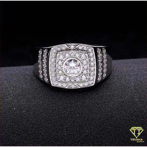 Bague carrée en argent sterling 925 avec diamant de laboratoire, style luxueux et étincelant, pour marques de bijoux pour hommes, vente en gros - Product Image 4