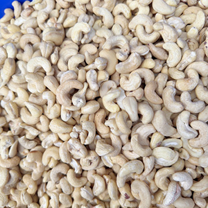 Factory Directly Vietnam Cashew <b>Nuts</b> Wholesale Ww180, Ww240 Wholesale Roasted Cashew <b>Nuts</b> With Custom Packaging - Product Image 1