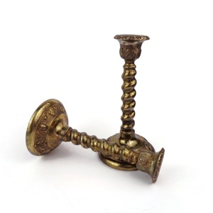 Elegante Portavelas de Metal Dorado con Diseño Trenzado, Adorno Decorativo para el Hogar, Adecuado para Centros de Mesa en Sala de Estar y Decoración de Eventos - Product Image 5