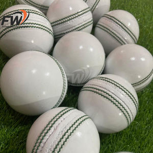 ลูกคริกเก็ตแข็งแบบกำหนดเองขายส่ง ดีไซน์ใหม่ หนังนิ่ม ไม้ตีคริกเก็ตแบบนุ่ม ลูกคริกเก็ตแข็งผลิตในปากีสถาน - Product Image 3