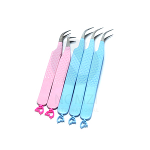 Pinzas de Acero Inoxidable de Primera Calidad para Pestañas, Punta Ultrafina para Extensiones de Pestañas 3D/6D, Diseño Dorado, 10 mm de Longitud - Product Image 3