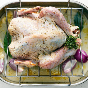 Pavo Entero Congelado Listo para Exportar, Pavo Entero de Alta Calidad para Compradores Mayoristas Globales - Product Image 2