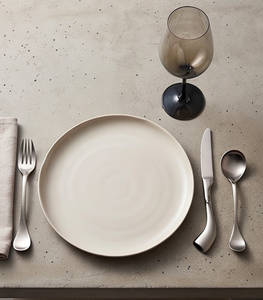 Juego de Cubiertos Minimalistas de Metal, Acabado Espejo, Aptos para Lavavajillas, Diseño de Cuchara y Tenedor, Vajilla para Bodas - Product Image 4