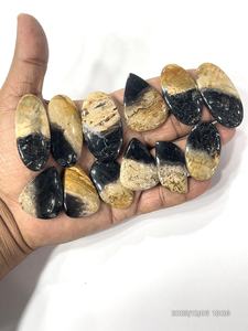 Vente en gros de cabochons en agate dendritique noire naturelle – Pierre précieuse à motif paysager pour la fabrication de bijoux - Product Image 3