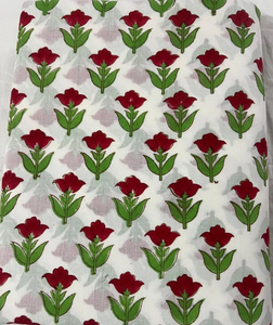 Tela de algodón roja con estampado floral a mano, estampado Sanganeri blanco, tela india de algodón para coser vestidos, por yarda. - Product Image 1