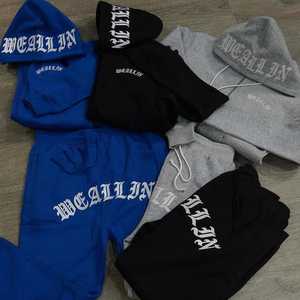 Conjunto Deportivo de Dos Piezas Personalizado con Logotipo y Color para Invierno, Pantalón y Sudadera con Cremallera de Algodón Suave con Serigrafía - Product Image 2