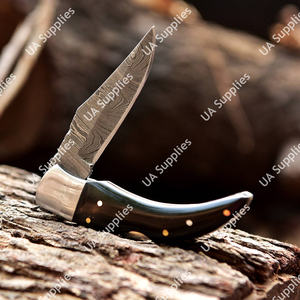 Navaja de bolsillo plegable profesional de acero de Damasco hecha a mano con mango de madera Pakka, hoja biselada, funda de cuero, venta al por mayor OBM, cierre trasero - Product Image 3