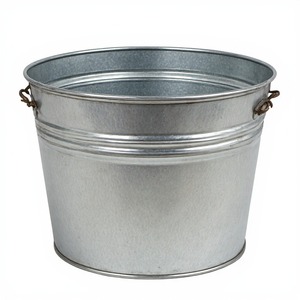 Maceta de Metal de Alta Resistencia Diseñada para Plantar Suculentas, Hierbas y Flores con Estilo en Espacios Modernos - Product Image 5