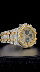 Reloj cronógrafo premium de oro bicolor, completamente cubierto de diamantes moissanite VVS1, funciona con batería, reloj de lujo con incrustaciones de diamantes. - Product Image 5