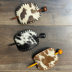 Épingles à cheveux en cuir de vachette vintage pour femmes bâton de pince à cheveux personnalisé en cuir véritable barrette de cheveux à la mode avec bâton en bois - Product Image 5