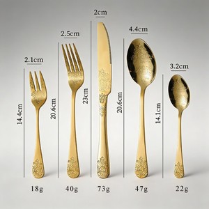 Ensemble de couverts élégants en métal avec un design orné, finition miroir haute brillance, passe au lave-vaisselle, idéal pour les mariages - Product Image 5