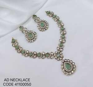 High Quality Traditional Ethnic Antique Gold Plated Zircon Flower Design Necklace Set Earrings Maang Tikka <b>Indian</b> Engagement - Product Image 1