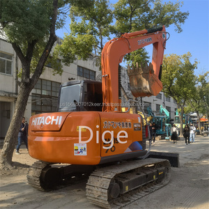 Excavatrice sur chenilles hydraulique miniature d'occasion Hitachi ZX70 7 tonnes avec moteur et pompe Yanmar, modèle 2018-2022, testée et inspectée - Product Image 4