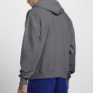 Sweat-shirt à capuche gris imprimé personnalisé pour homme, coupe classique, molleton décontracté, logo imprimé sur le devant, unisexe, streetwear d'hiver - Product Image 3