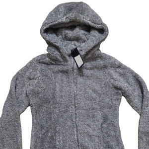 Nouveaux pulls à capuche pour femmes à la mode Produit de haute qualité du pull à capuche du Bangladesh avec fourrure - Product Image 1