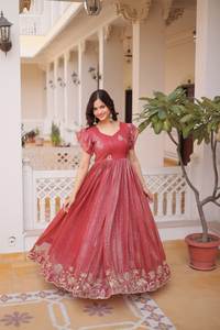 Robe Anarkali brodée argentée pour femmes |   Robe de soirée élégante à manches à volants longues - Product Image 3
