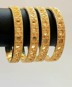 ชุดกำไลข้อมือผู้หญิงชุบทอง 24K แบบดูไบ 4 ชิ้น คุณภาพสูง ราคาประหยัด น้ำหนัก 2 กรัม  เครื่องประดับแฟชั่นกำไลข้อมือสุดฮิต - Product Image 1