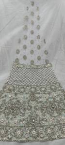 Panel con diseño bordado a mano con cuentas - Product Image 2