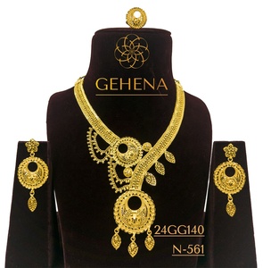 Conjunto de Collar y Aretes de Diseño, Chapado en Oro de 24K, 5 Gramos, Latón, Corto y Largo, Hermoso, Moderno, Nuevo, Personalizado, Gargantilla para Mujer, Sexy - Product Image 1