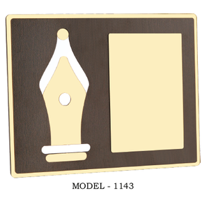 1.Premium wooden memento with polished finish. - Product Image 3