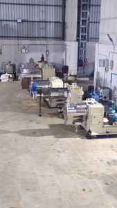 Centrifugeuse à poussoir de haute qualité, centrifugeuse à séparation continue, acier inoxydable SS 2205, 25 CV, 220 V, 100 à 1000 kg/h - Product Image 6