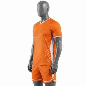ชุดฟุตบอล Elite Performance Sports Apparel ที่โดดเด่นด้วยเสื้อและกางเกงขาสั้นน้ำหนักเบาเพื่อการเคลื่อนไหวที่ยิ่งยวด - Product Image 6