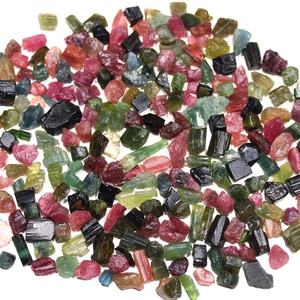 Pierres précieuses de tourmaline naturelle Matière première brute naturelle non coupée pour la fabrication de bijoux Pierres précieuses en vrac - Product Image 1