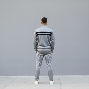 Streetwear Manufacturers Custom logo 2-Piece set Elastic waste 2 tone Windbreaker Nylon Joggers & <b>jacket</b> <b>men's</b> 2 piece set - Product Image 2