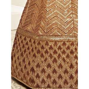 Tenue de mariage exceptionnelle en soie flammée Lehenga Choli en marron brodé pour les mariées - Product Image 2