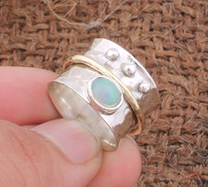 แหวนเงินแท้ 925 ประดับโอปอลธรรมชาติ ทรงวงแหวน สำหรับผู้หญิงและผู้ชาย เหมาะสำหรับงานแต่งงานและงานหมั้น - Product Image 5