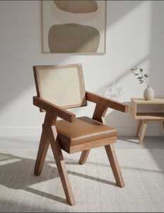 Silla Tradicional de Madera Maciza con Diseño Atemporal para el Hogar, Comedor, Restaurante y Cafetería - Product Image 3