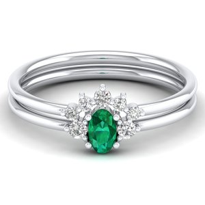 REYES, Nueva Llegada, Joyería de Plata de Ley 925 con Moissanita, Anillos Personalizables con Gema Esmeralda de Corte Ovalado de 0.21 Quilates para Mujer - Product Image 1