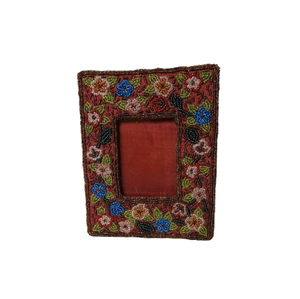 Cadre photo moderne écologique personnalisable avec broderie de perles de rocaille florales, fait main, décoration festive, cadeau - Product Image 6