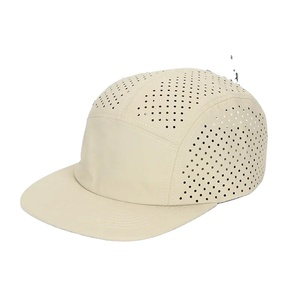 Gorra perforada de 5 paneles para hombre, gorras de béisbol transpirables ligeras y de secado rápido, para correr, acampar, senderismo, entrenamiento, sombrero para exteriores - Product Image 1