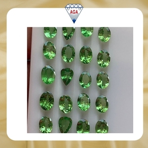 Pierres de tsavorite naturelles vert menthe personnalisées en vrac, taille ovale mixte, pierres brutes propres pour la fabrication de colliers et bijoux, vente en gros, qualité AAA - Product Image 6