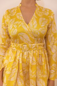 Conjunto Casual de Verano para Mujer: Blusa de Manga Larga con Estampado de Hojas Amarillas y Pantalones a Juego, Corte Holgado, Cuello en V, Cintura Imperio - Product Image 2