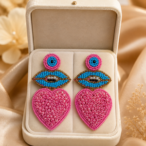 Pendientes Largos Bohemios Hechos a Mano con Borlas y Cuentas de Semillas Sstringz para Mujer, con Ojo Turco Rojo y Blanco, Ideales para Fiestas y Festivales - Product Image 5